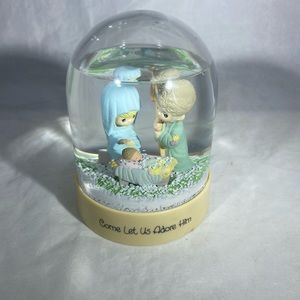 Precious Moments Snow Globe